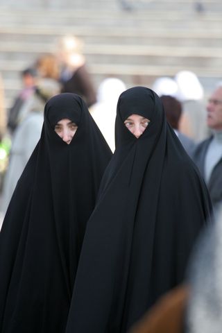 11_2 Muslim Women