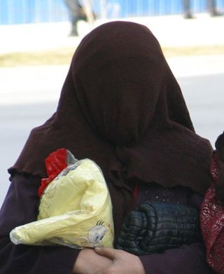 Story04_Veiled