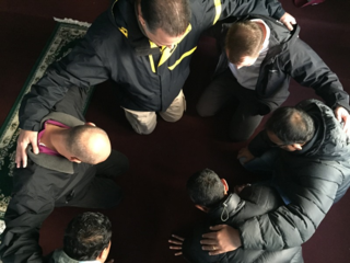 Small_Praying with Navotny